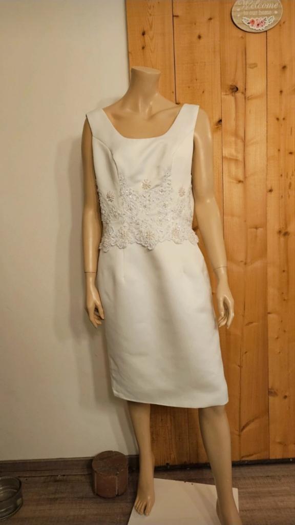 Vintage dress size M-L, Ophalen of Verzenden, Zo goed als nieuw, Trouwjurk