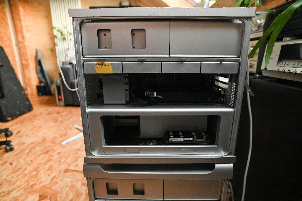 Mac Pro's / Apple / Cheesegrater / Ram / cpu / PCI / ..., Computers en Software, Apple Desktops, Gebruikt, Mac Pro, SSD, 2 tot 3 Ghz