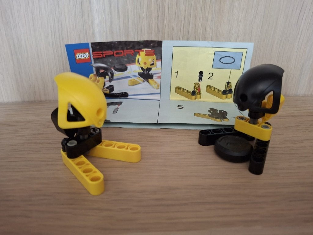 LEGO Hockey 5014 NHL Face Off compleet, Bionicle, Lego, Ophalen of Verzenden, Zo goed als nieuw