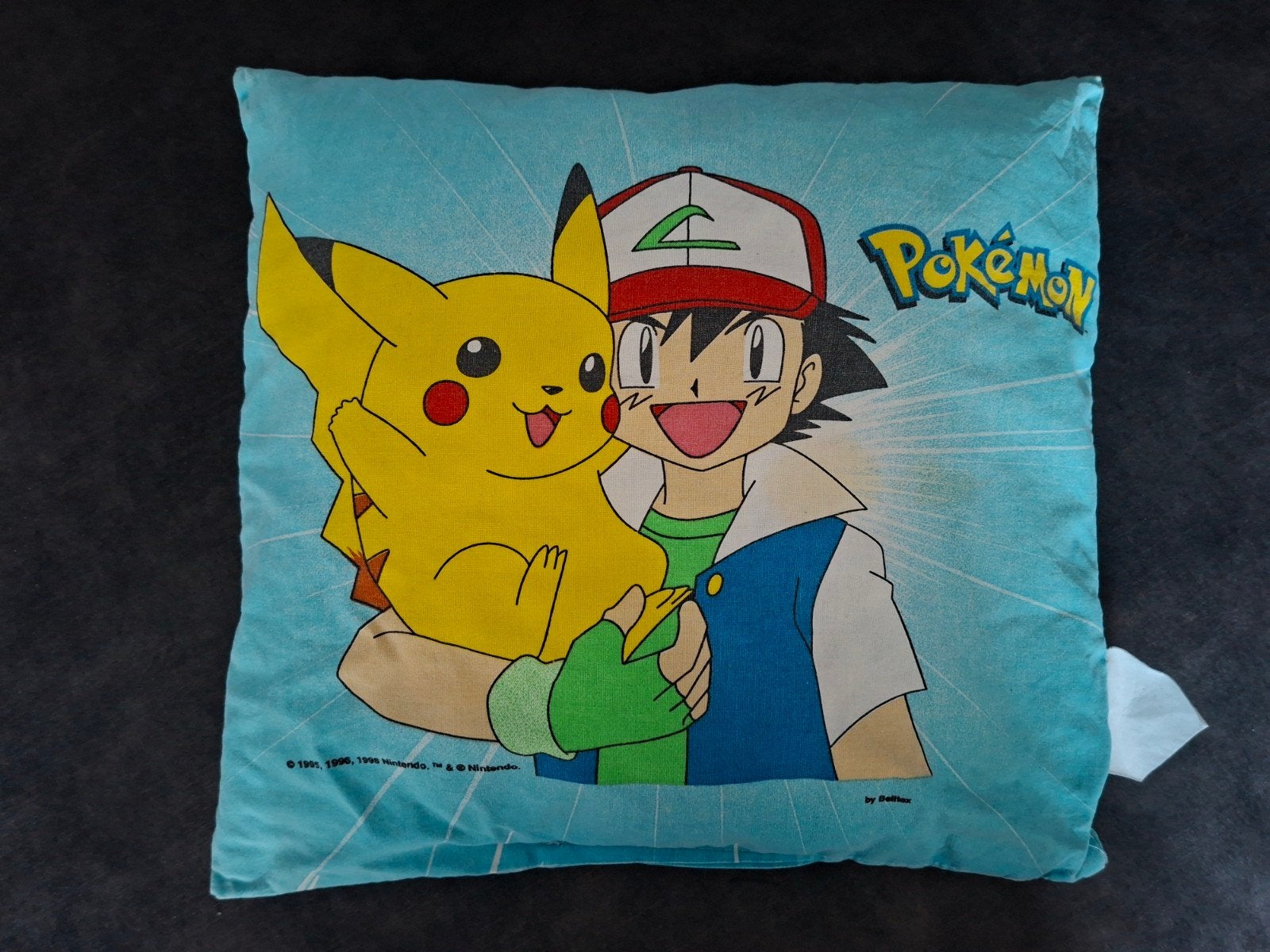 Vintage Pokémon kussen met Pikachu en Ash - Nintendo, Ophalen of Verzenden, Gebruikt, Overige typen