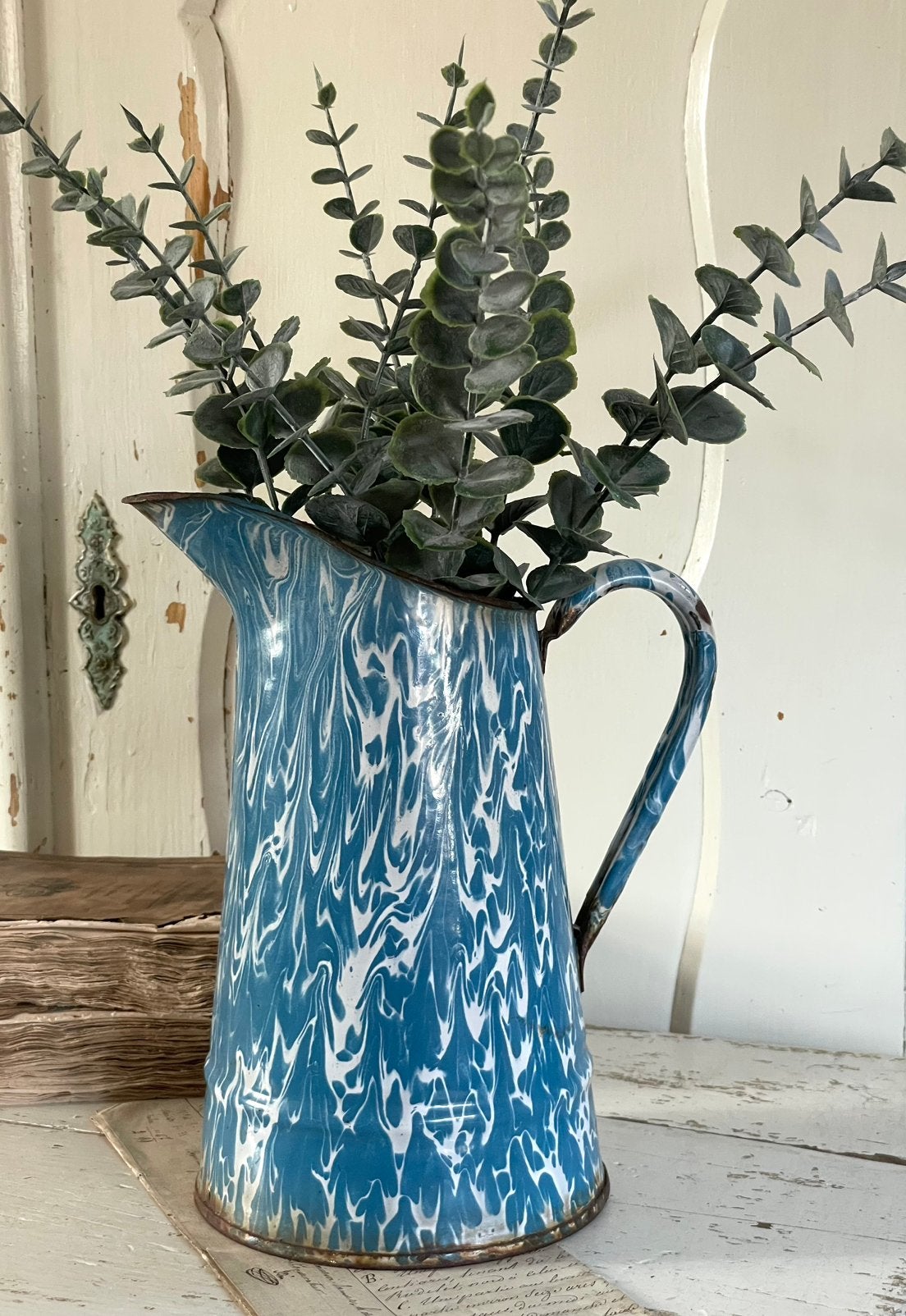 Emaille oude waterkan wit blauw gevlekt, Ophalen of Verzenden