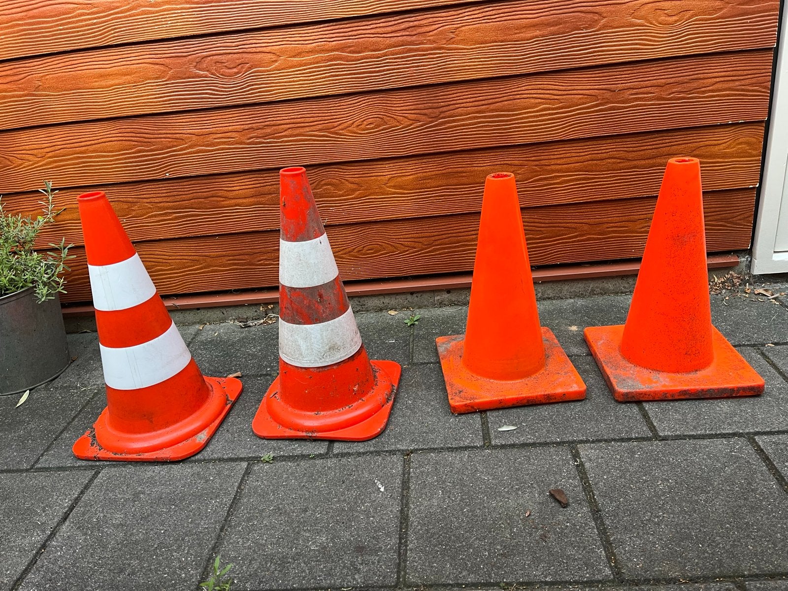 Set van 4 gebruikte verkeerskegels, Ophalen of Verzenden, Gebruikt