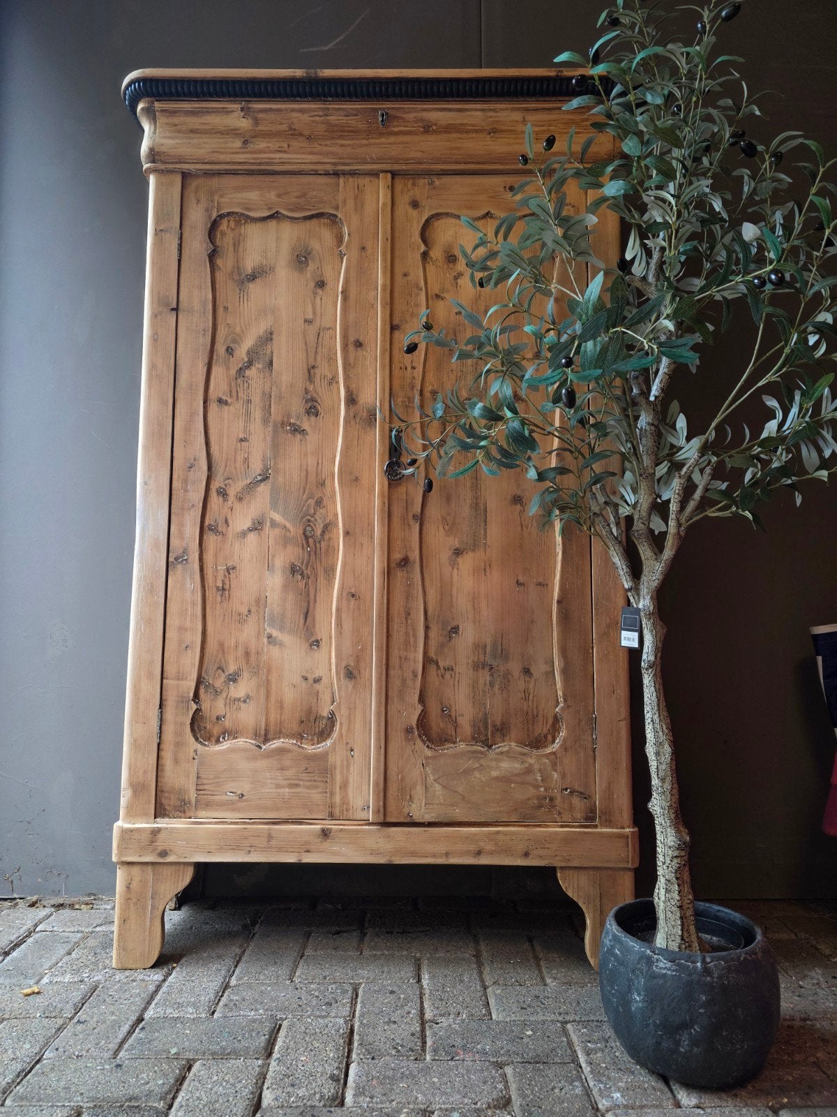 Grenen Biedermeier meidenkast kledingkast bezorgen mogelijk, Antiek en Kunst, Antiek | Meubels | Kasten, Ophalen of Verzenden