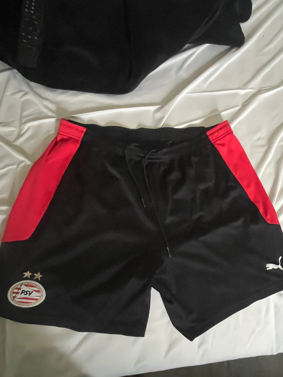 PSV Puma Voetbalbroekje Zwart/Rood Maat XXL, Kleding | Heren, Sportkleding, Zwart, Overige maten, Ophalen of Verzenden, Zo goed als nieuw