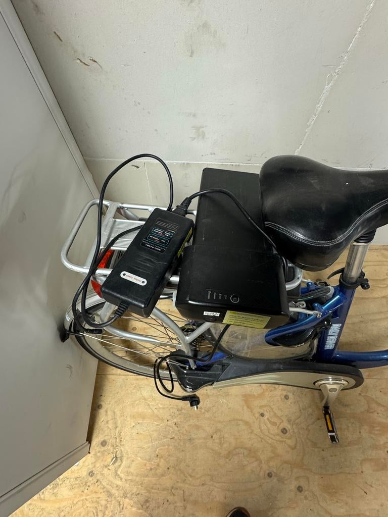 Elektrische fiets - accu laadt niet op, Ophalen, Gebruikt, Overige merken
