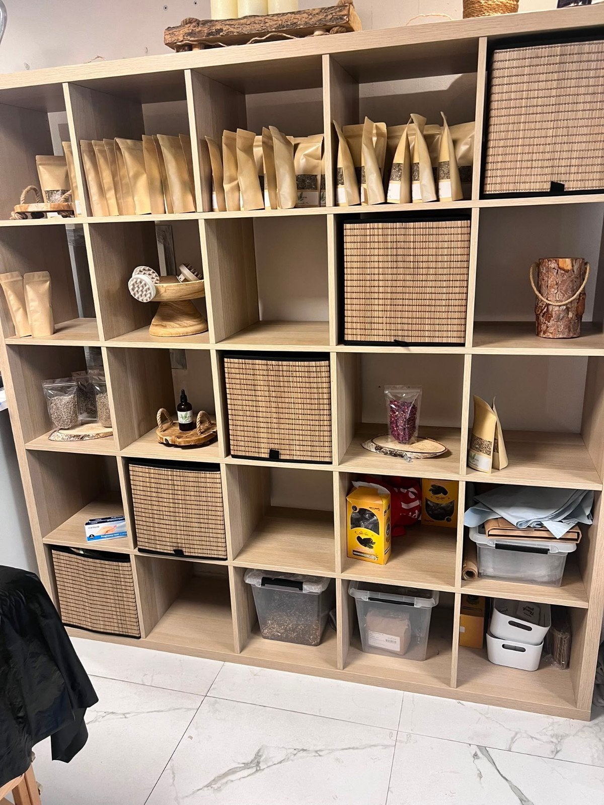 Grote opbergkast met 25 vakken Ikea Kallax, Ophalen, Gebruikt