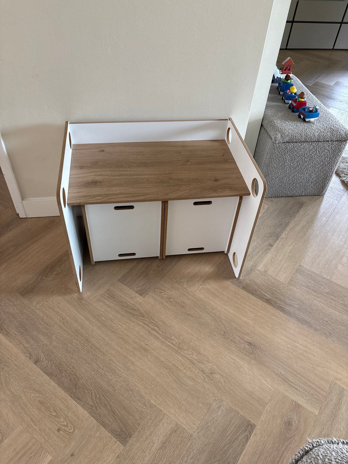 Kinder speeltafel met 2 stoeltjes - Multifunctioneel, Ophalen, Gebruikt, Tafel(s) en Stoel(en)