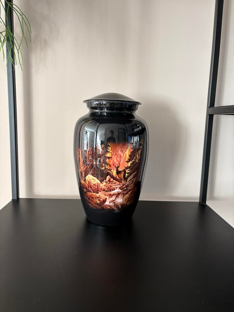 Urn met berglandschap en hert 3,5 liter, Ophalen of Verzenden