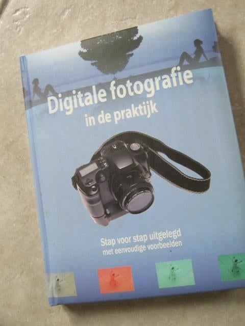 Fotoboek Digitale Fotografie in de praktijk nr 8389, Verzenden, Zo goed als nieuw, Overige typen