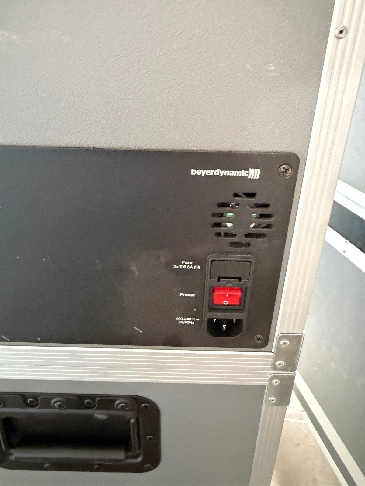Beyerdynamic MCW-D 50 Draadloos Digitaal Conferentiesysteem, Muziek en Instrumenten, Microfoons, Ophalen, Gebruikt, Overige typen