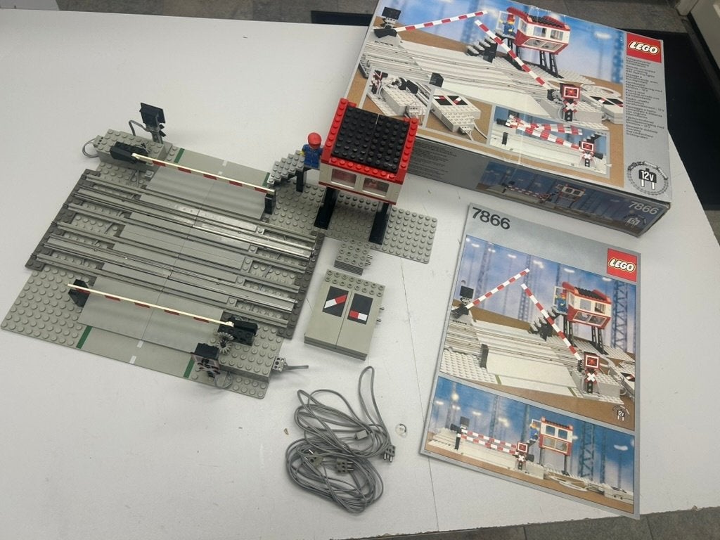 SB2970 Lego 7866 12v in zeer nette staat, Ophalen of Verzenden, Zo goed als nieuw