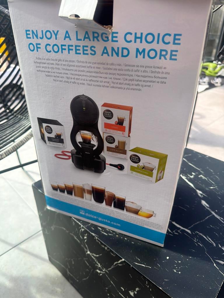 Dolce Gusto Lumio koffiezetapparaat, Ophalen of Verzenden, Gebruikt, Koffiemachine, Koffiepads en cups