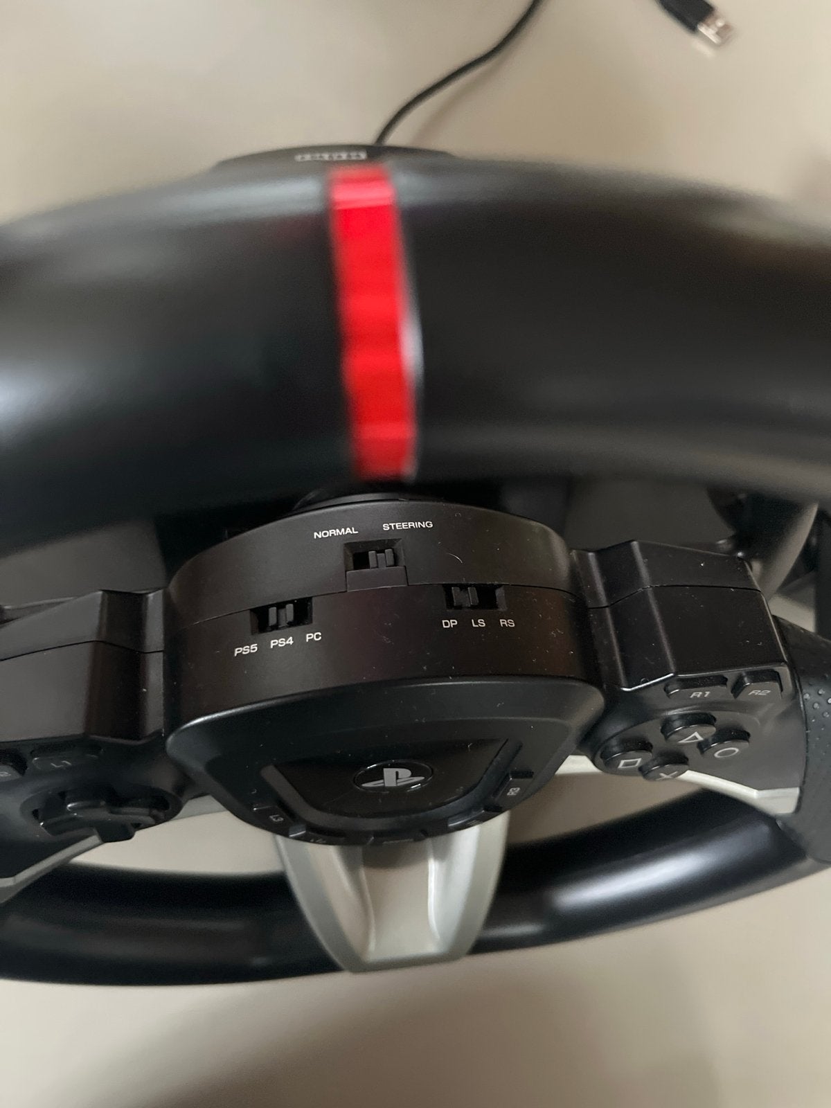 Foto 7 van Hori Racing Wheel Apex voor PS4/PS5/PC met pedalen