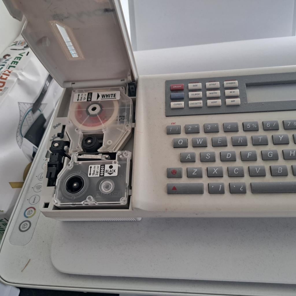 DYMO Electronic Labelmaker 6000, Computers en Software, Labelprinters, Ophalen of Verzenden