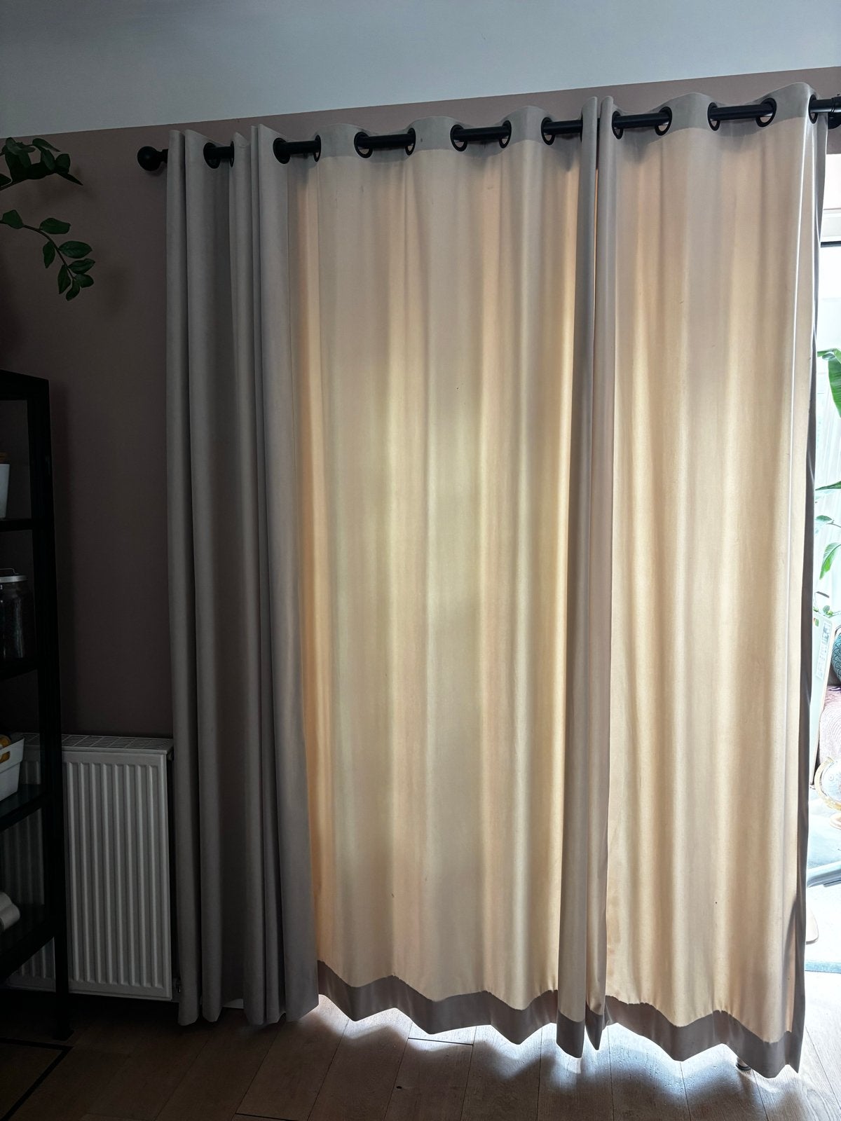 Dikke gevoerde gordijnen met luxe uitstraling, zwarte roede, Ophalen, Beige, 314 cm, Gordijn