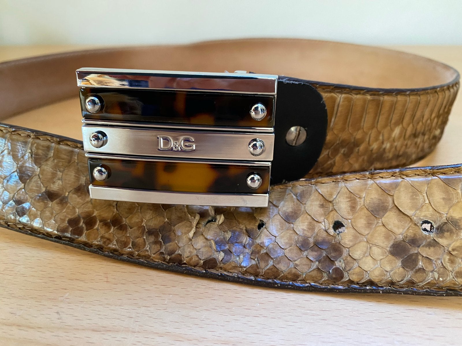 Dolce & Gabbana Italiaanse Python Riem met Schildpad Buckle, Echt leder, Heupriem, Ophalen of Verzenden, Gedragen