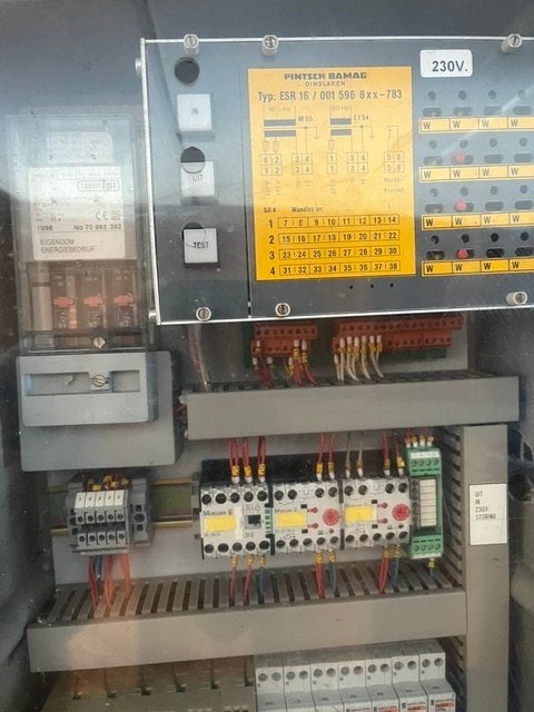 Diverse elektrische schakelkasten en onderdelen, Doe-het-zelf en Verbouw, Elektra en Kabels, Ophalen, Gebruikt, Overige typen