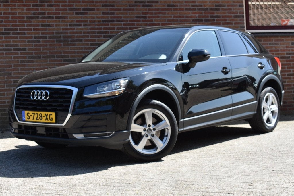 Audi Q2 1.0 TFSI Sport '17 Airco Cruise Navi Inruil mogelijk, Auto's, Voorwielaandrijving, Gebruikt, 116 pk, Zwart