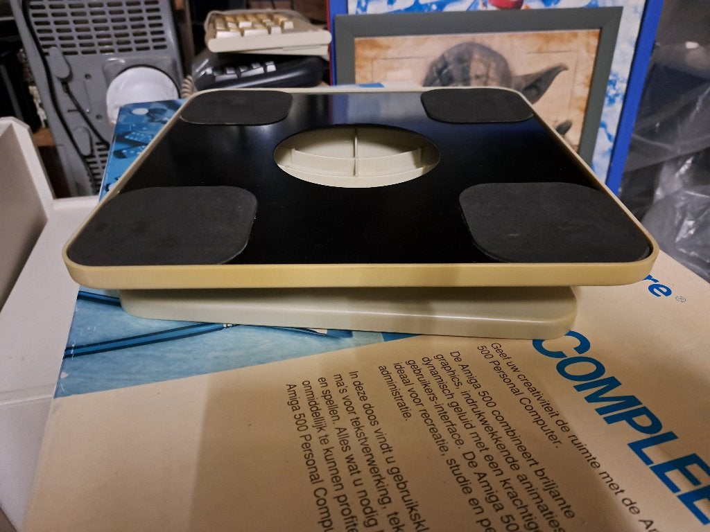Schermverhoger voor CRT scherm, Computers en Software, Gebruikt, Ophalen of Verzenden, Overige typen, Onbekend