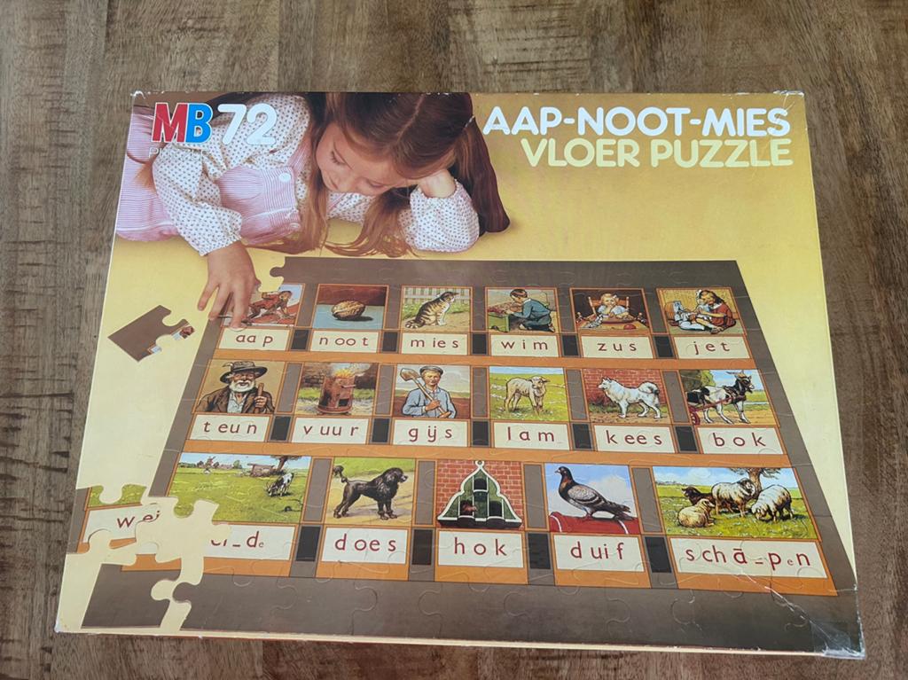 Aap Noot Mies grote vloerpuzzel, Kinderen en Baby's, Speelgoed | Kinderpuzzels, Ophalen of Verzenden, 10 tot 50 stukjes, Gebruikt