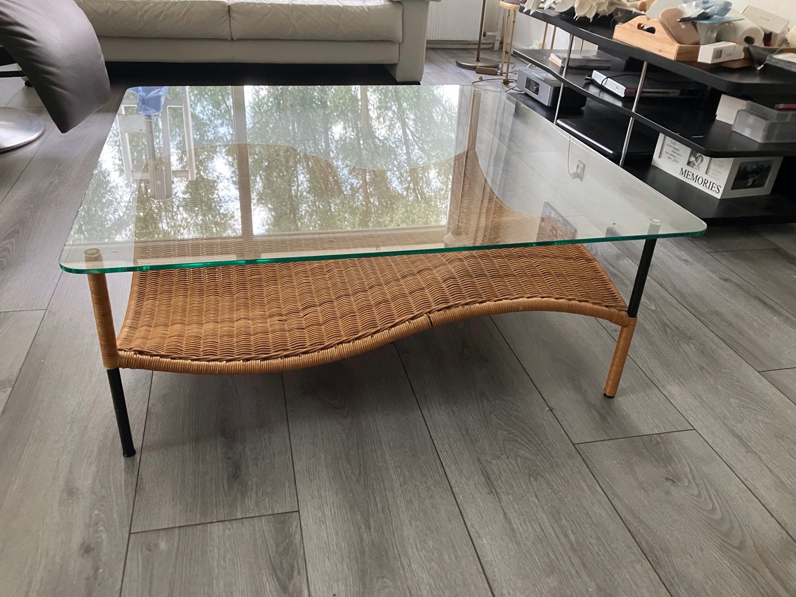 Glazen salontafel met rotan onderstel, Ophalen, Gebruikt, 50 tot 100 cm, Glas