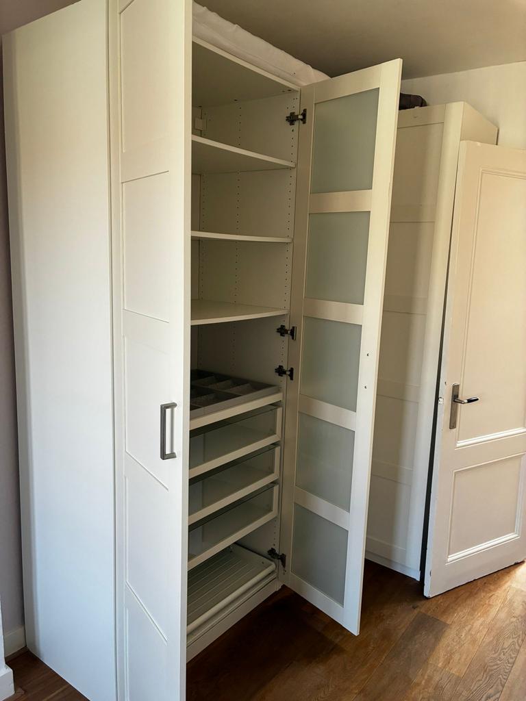 IKEA Pax L-shape witte kledingkast met lades en planken, Ophalen, Gebruikt, 100 tot 150 cm, 200 cm of meer