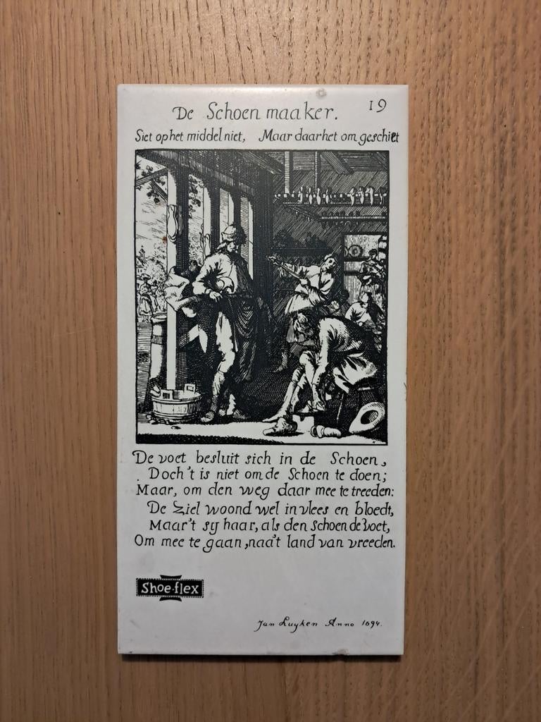 Vintage tegel 'De Schoen maaker' - Jan Luyken 1694, Antiek en Kunst, Ophalen