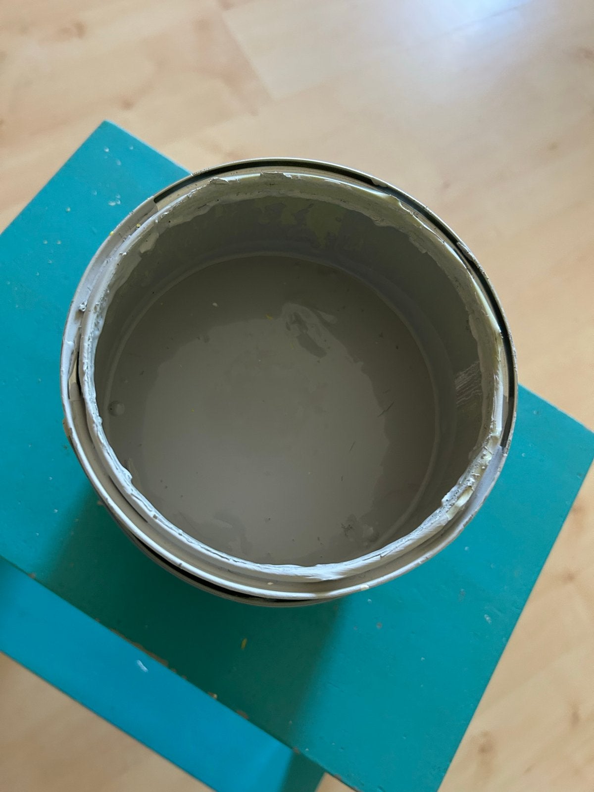 Perfection Voorstrijk Muur & Plafond Primer bijna 2 liter, Ophalen, Grijs, Minder dan 5 liter, Verf