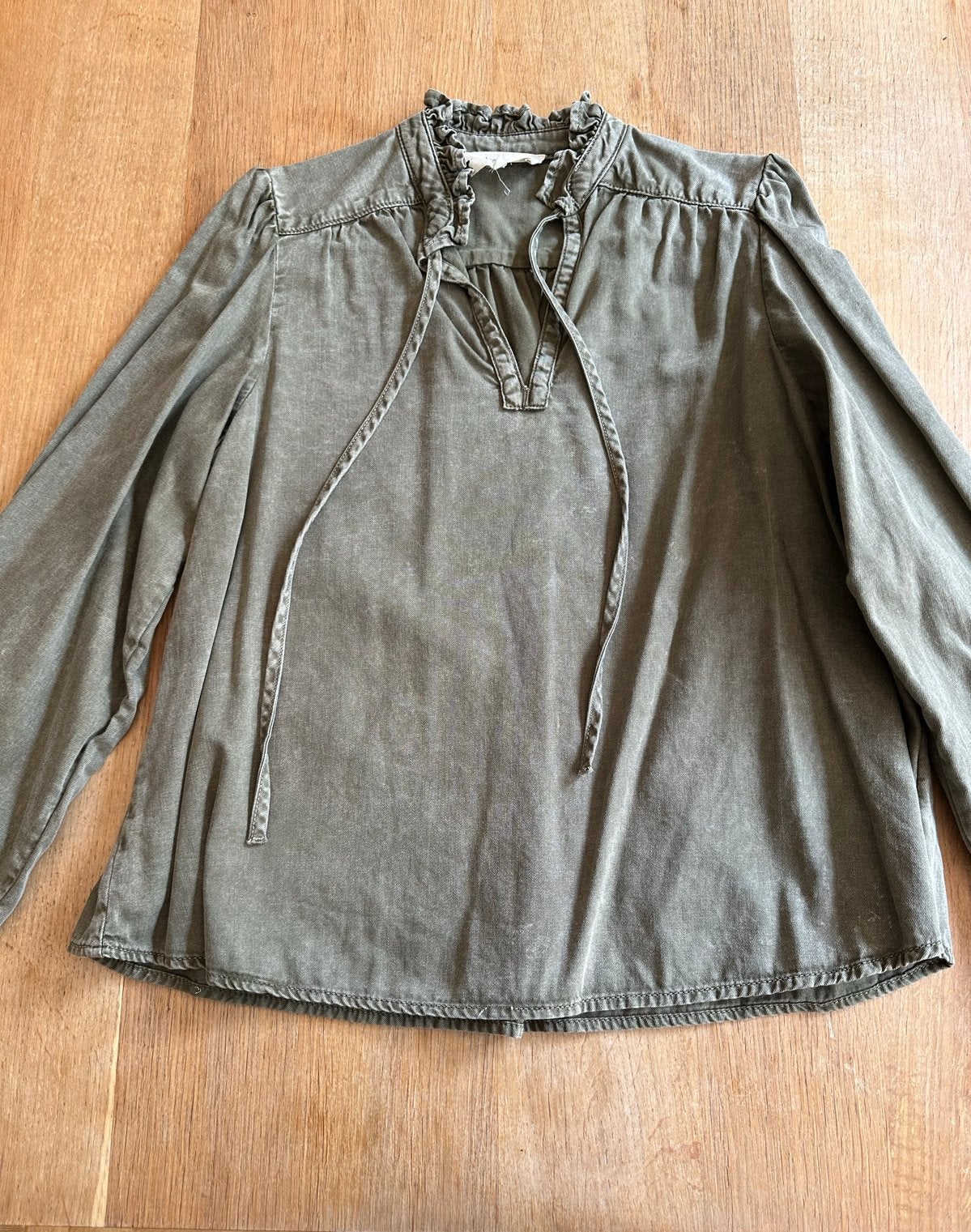 Ba&sh kaki blouse maat M, Verzenden, Zo goed als nieuw, Maat 38/40 (M), Groen