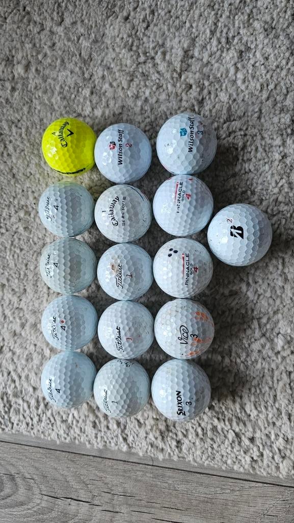 42 golfballen mix incl. Pro V1 / Callaway / Vice – gebruikt, Sport en Fitness, Golf, Ophalen of Verzenden, Gebruikt, Bal(len)