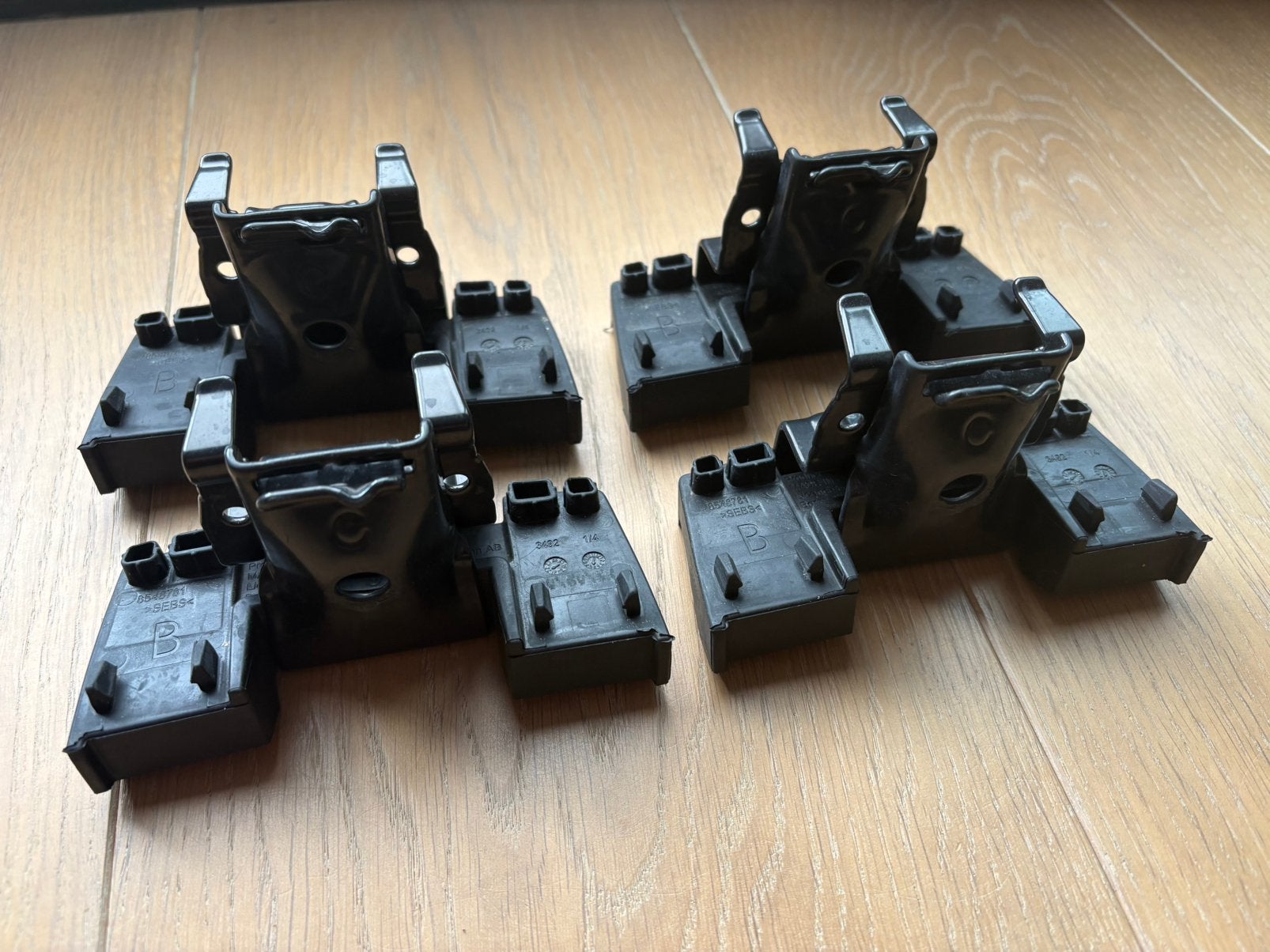 Thule kitset 186009, Auto diversen, Dakdragers, Ophalen of Verzenden, Zo goed als nieuw