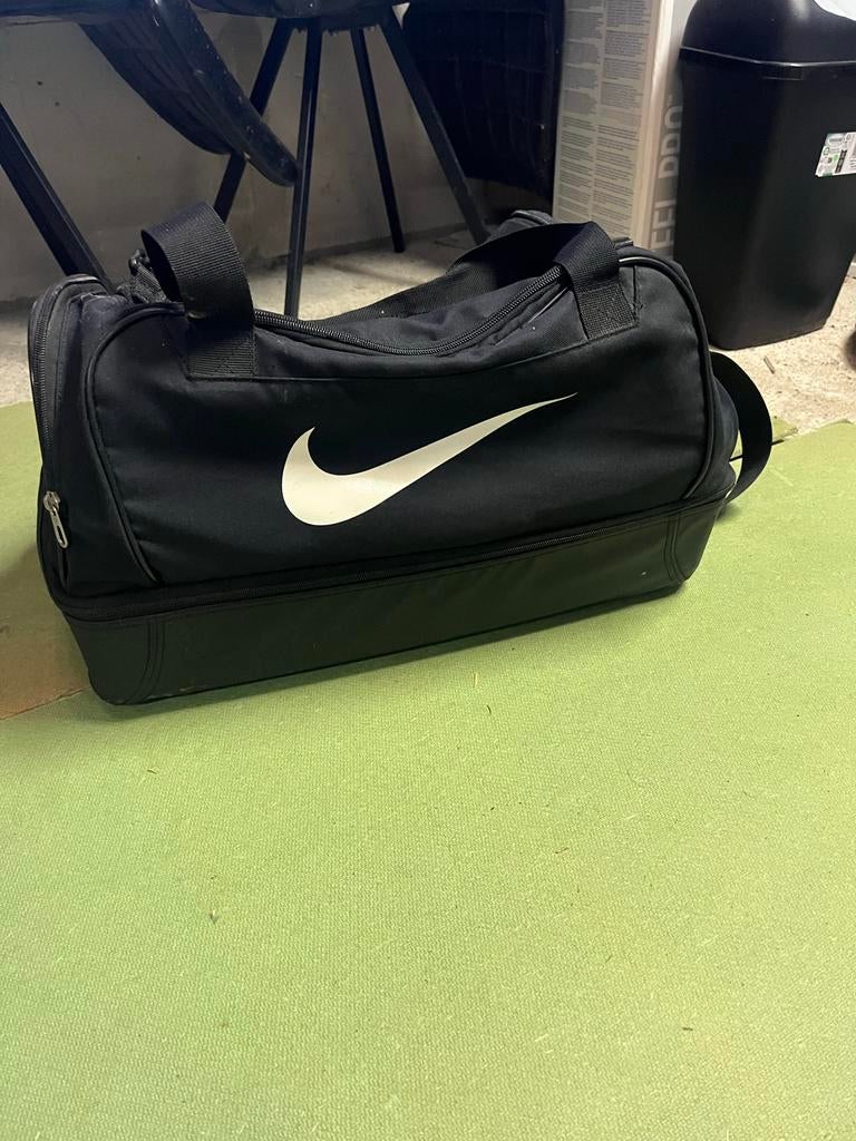 Nike Voetbaltas - Ideaal voor training en wedstrijden, Sieraden, Tassen en Uiterlijk, Tassen | Sporttassen, Ophalen of Verzenden