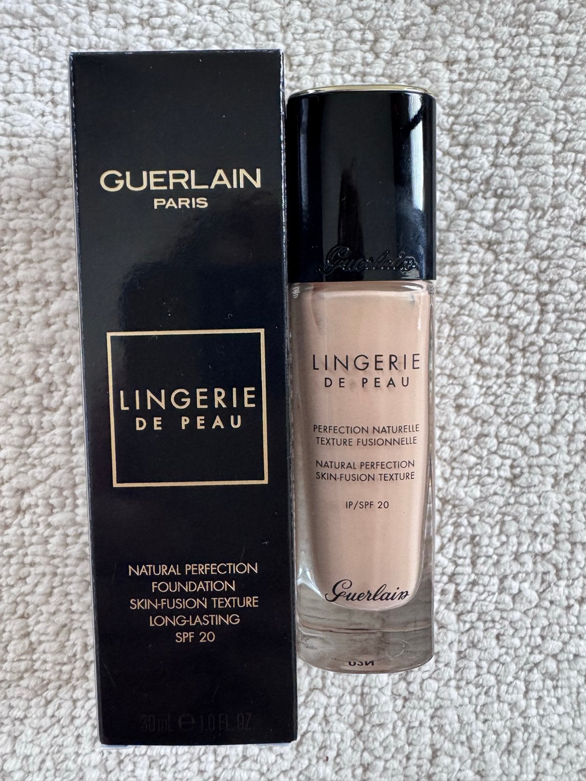 Nieuw Guerlain Lingerie de Peau Foundation 02N Clair, Gehele gezicht, Beige, Nieuw, Ophalen of Verzenden
