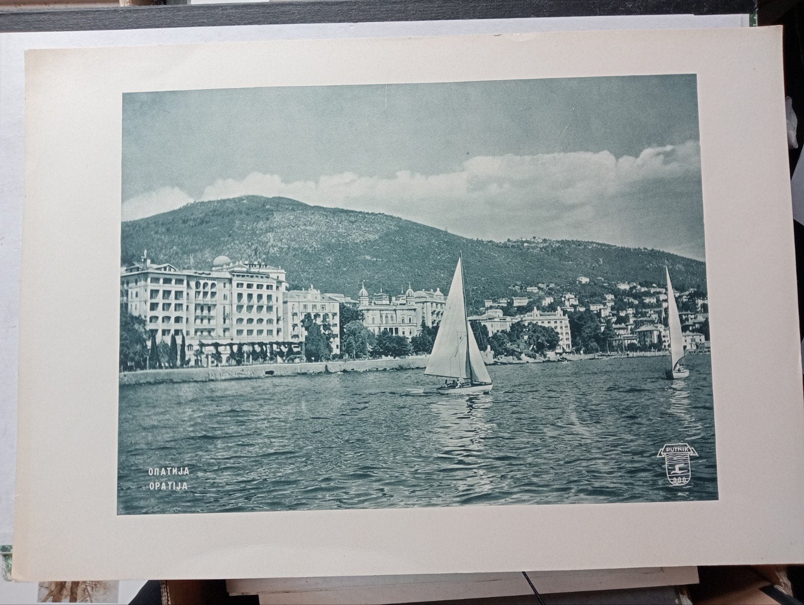 Fotoprent Opatija Kroatië Croatia Putnik, Ophalen of Verzenden, 1940 tot 1960, Gebruikt, Overige onderwerpen