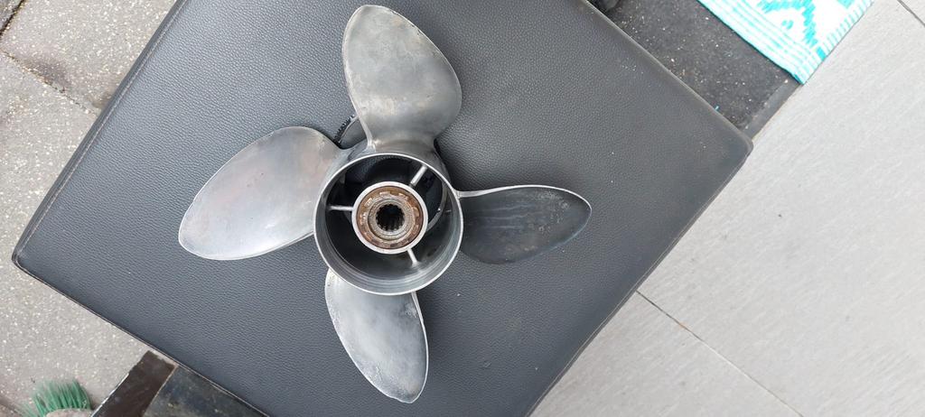 Mercruiser boot schroef, Watersport en Boten, Ophalen, Gebruikt, Motor en Techniek, Motorboot