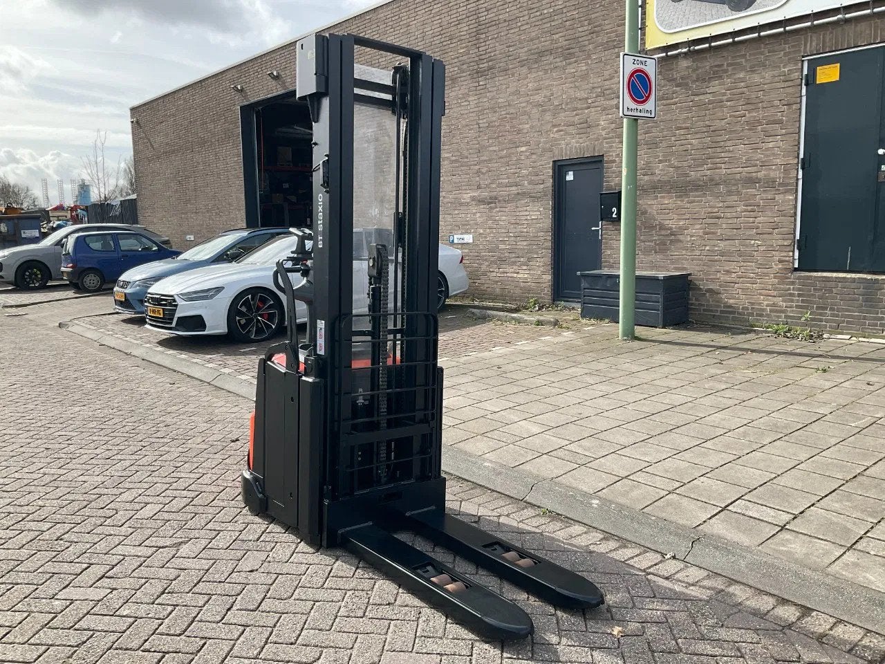 Toyota SWE145L 1450KG 5.40METER STAPELAAR / HEFTRUCK, Stapelaar, Toyota, 1000 tot 2000 kg, Marconistraat 2
3133KL  Vlaardingen, NL