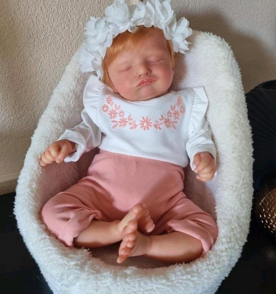 Reborn Rosalie van Olga Auer, Ophalen of Verzenden, Zo goed als nieuw, Pop