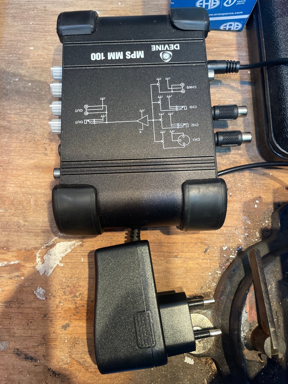 Devine MPS MM 100 Mini Mixer - Compacte 5-kanaals mixer, Ophalen of Verzenden, Gebruikt, Minder dan 5 kanalen, Microfooningang