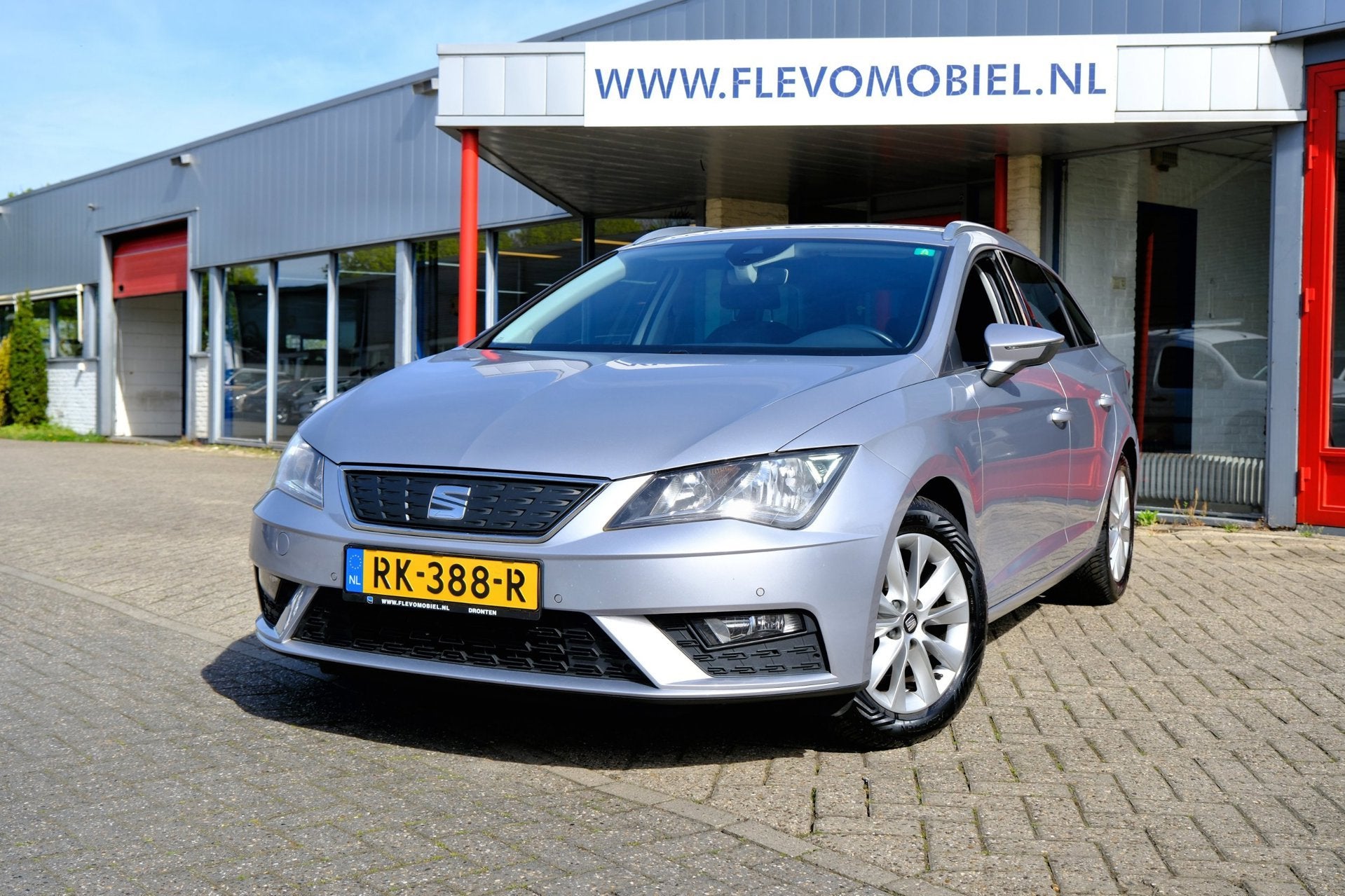 SEAT León