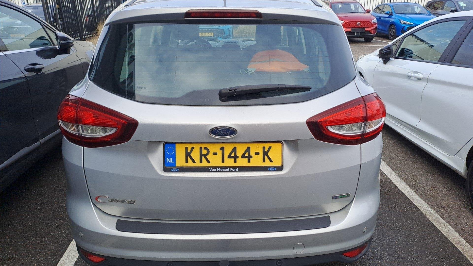 Ford C-Max 1.0 Titanium 125 pk - Trekhaak, Auto's, Voorwielaandrijving, 12 maanden, Gebruikt, Euro 6