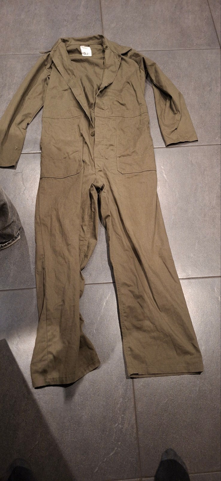 Legergroene overall van Defensie, maat 52 landmacht kl, Verzamelen, Ophalen of Verzenden, Overige soorten, Nederland, Kleding of Schoenen