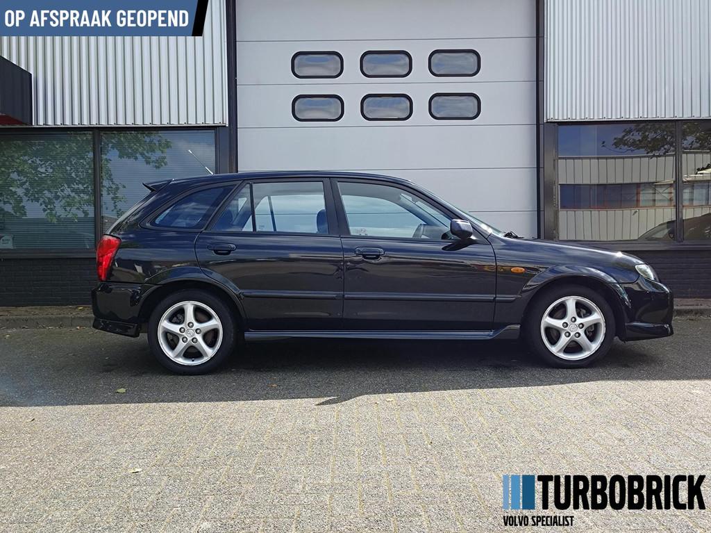 Mazda 323 Fastbreak 2.0i Sportive |Airco|16"|Youngtimer|Clas, Auto's, Mazda, Voorwielaandrijving, Automatische klimaatregeling