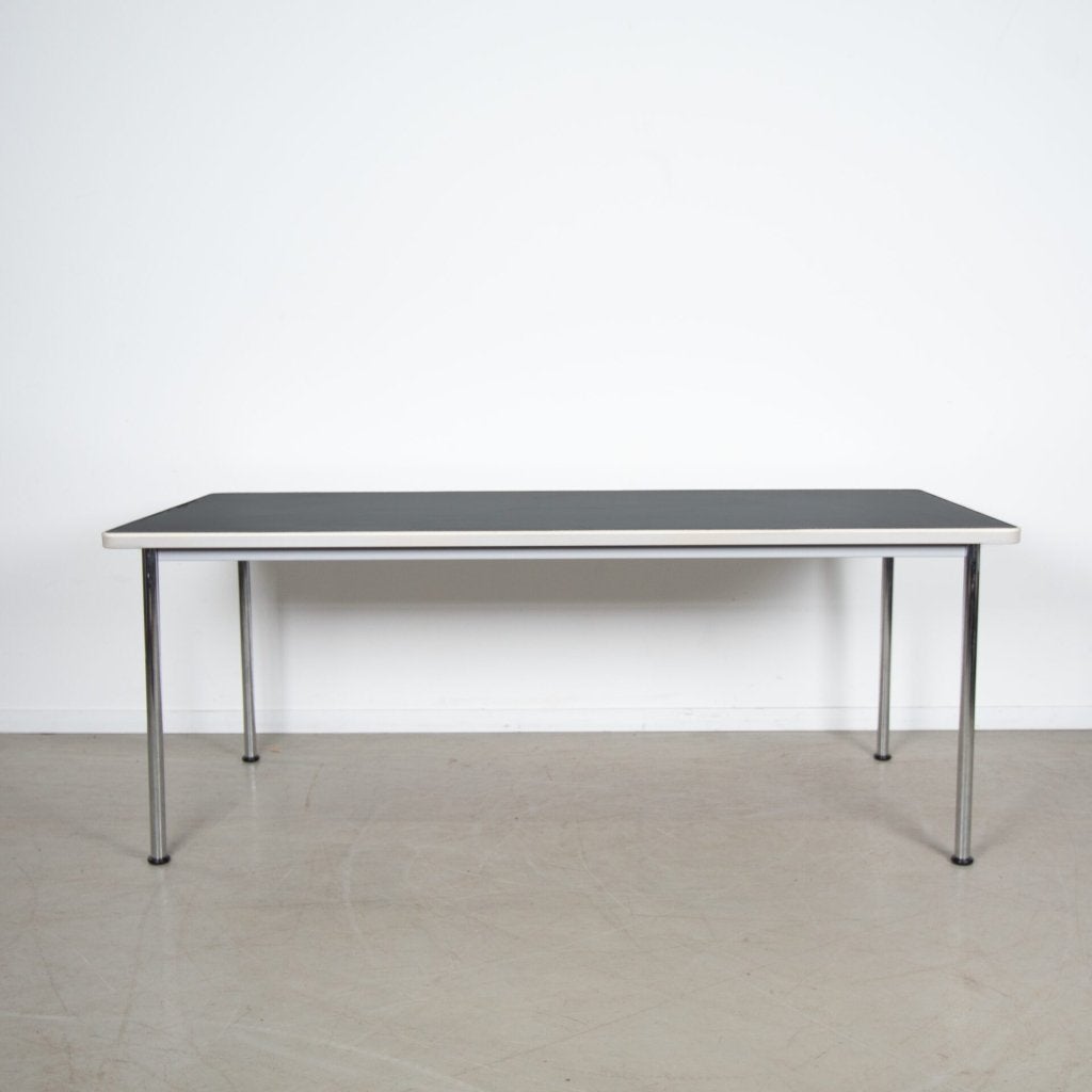 1x Gispen 515 Tafel Zwart Linoleum - Chroom, Huis en Inrichting, Tafels | Eettafels, Niet ingevuld, Zo goed als nieuw, Niet ingevuld