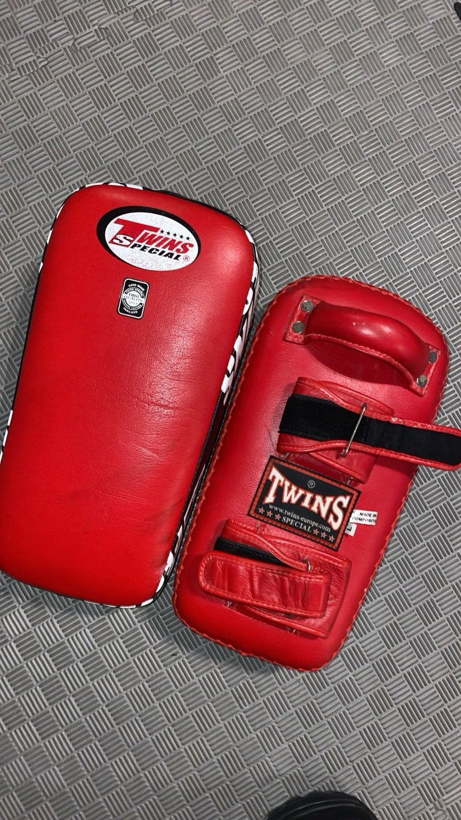 Twins Special Thai Pads – Echt Leer – Topkwaliteit, Ophalen of Verzenden, Zo goed als nieuw, Overige