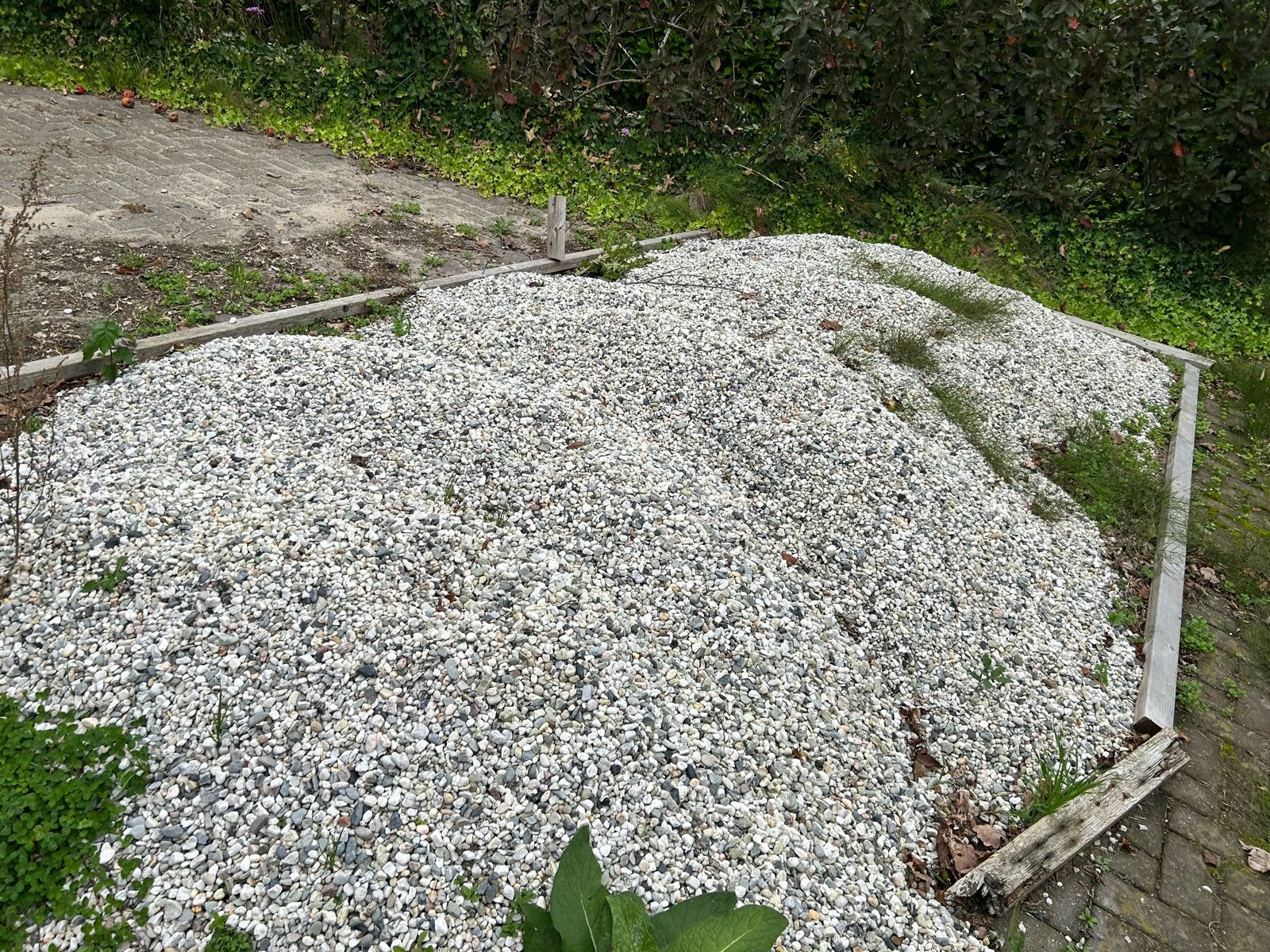 Ca. 2 m3 wit parelgrind - direct af te halen, Tuin en Terras, Ophalen, Gebruikt, Wit, Grind