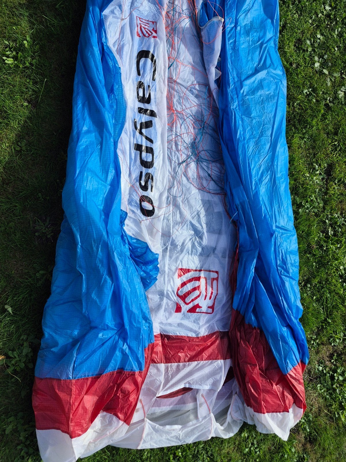 Gin Calypso size M, Sport en Fitness, Zweefvliegen en Paragliding, Ophalen of Verzenden, Zo goed als nieuw, Scherm