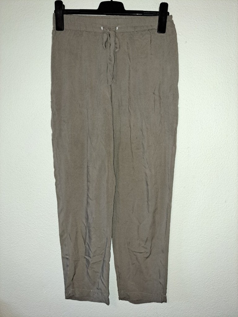 beige primark broek maat 36, Primark, Beige, Ophalen of Verzenden, Zo goed als nieuw