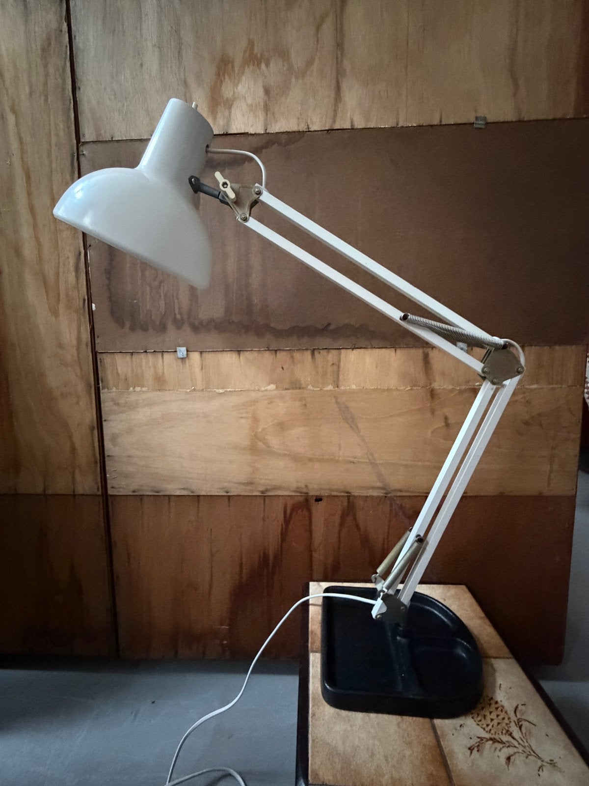 Mooie metalen architecten bureaulamp, vintage schaarlamp