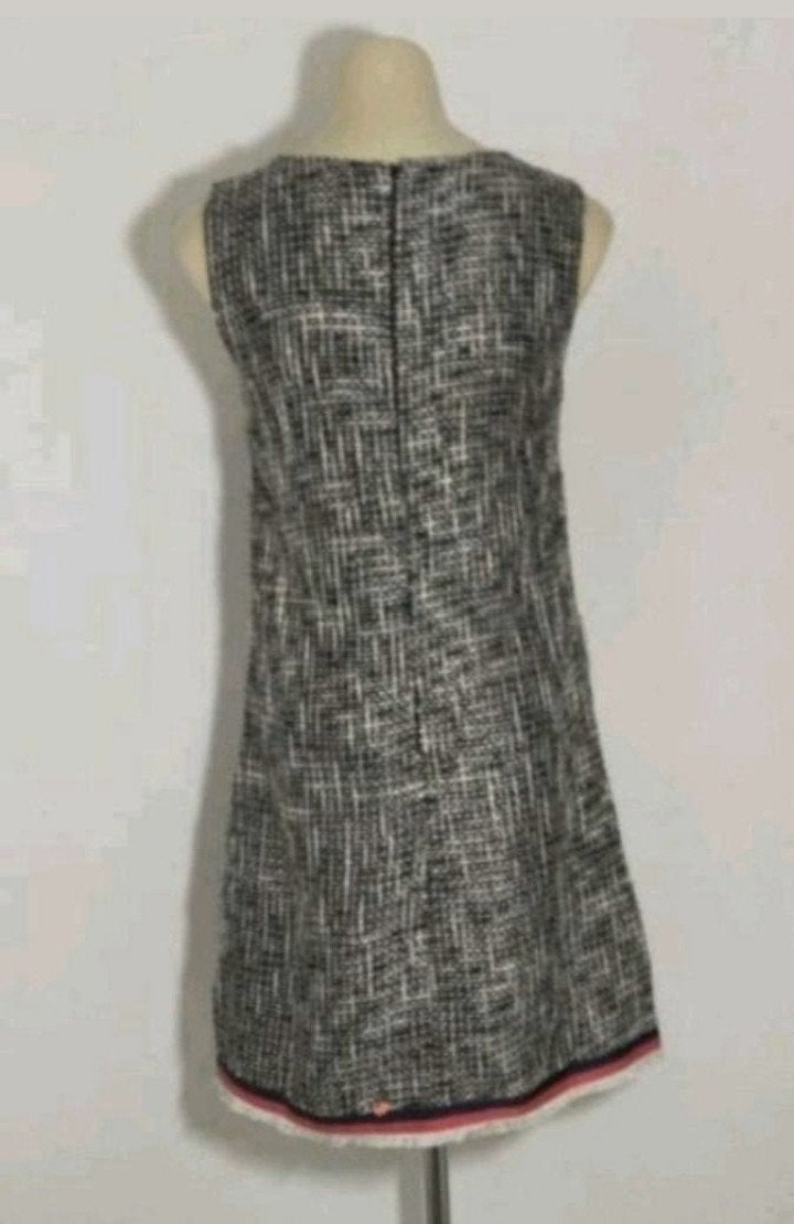 Boucléstoffen haute couture jurk Addy van den Krommenacker, Kleding | Dames, Ophalen of Verzenden, Nieuw, Maat 38/40 (M), Meerkleurig