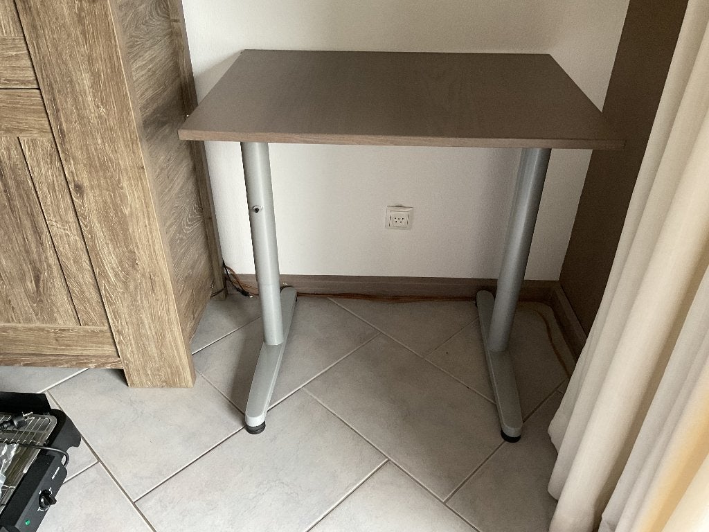 IKEA Galant Bureautafel, Ophalen, Overige typen, Zo goed als nieuw, IKEA